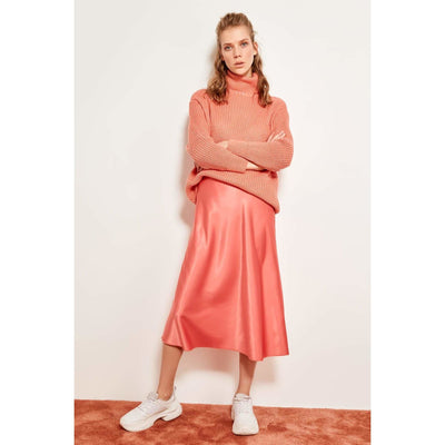 Knees Satin Midi Skirt with matching white sneakers